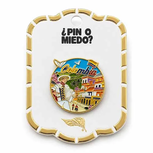 Pin metálico Colombia tierra linda